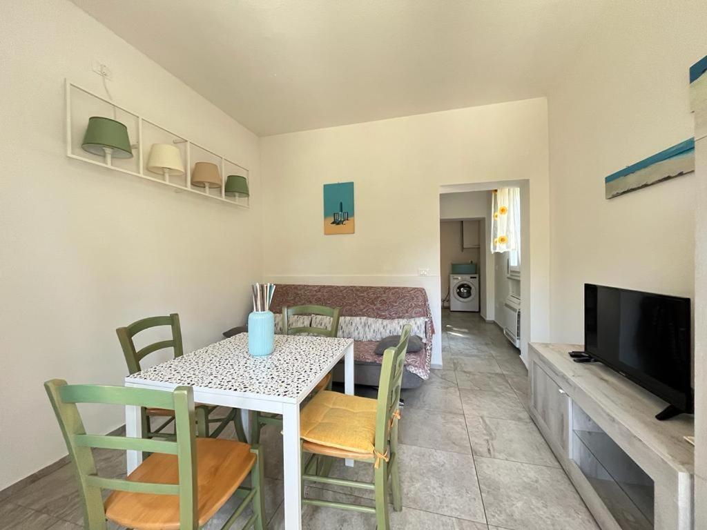Pineta Apartament Tirrenia Exterior photo