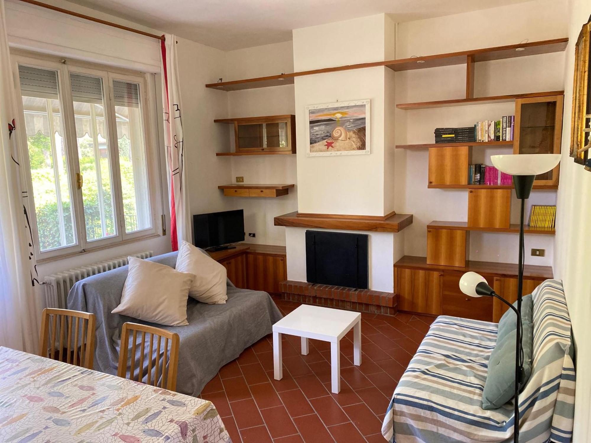 Pineta Apartament Tirrenia Exterior photo