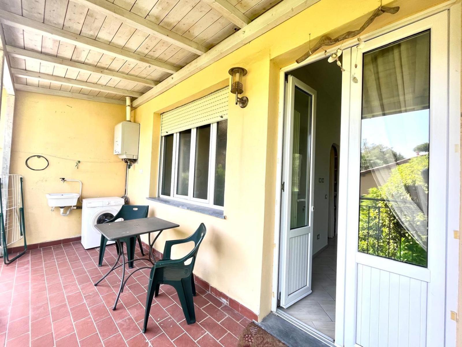Pineta Apartament Tirrenia Exterior photo